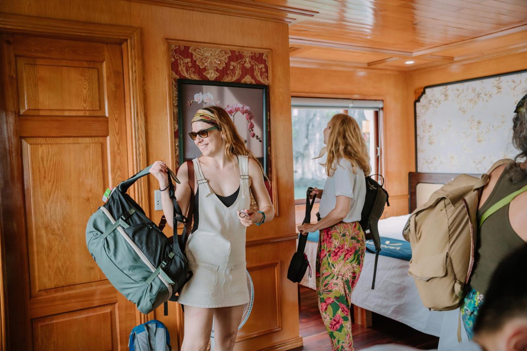 ホテル Venezia Cruises ハロン エクステリア 写真